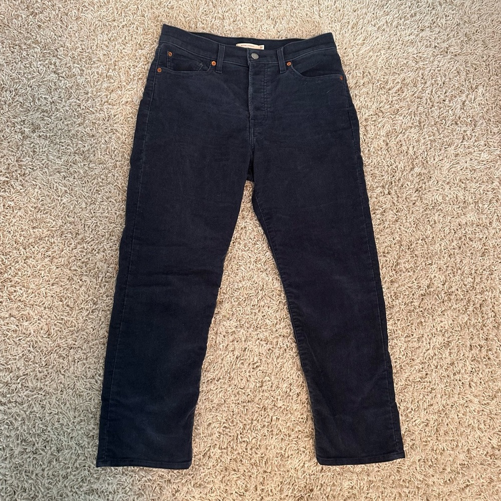 Navy Levi’s Wedgie Straight Corduroy Pant Size 30